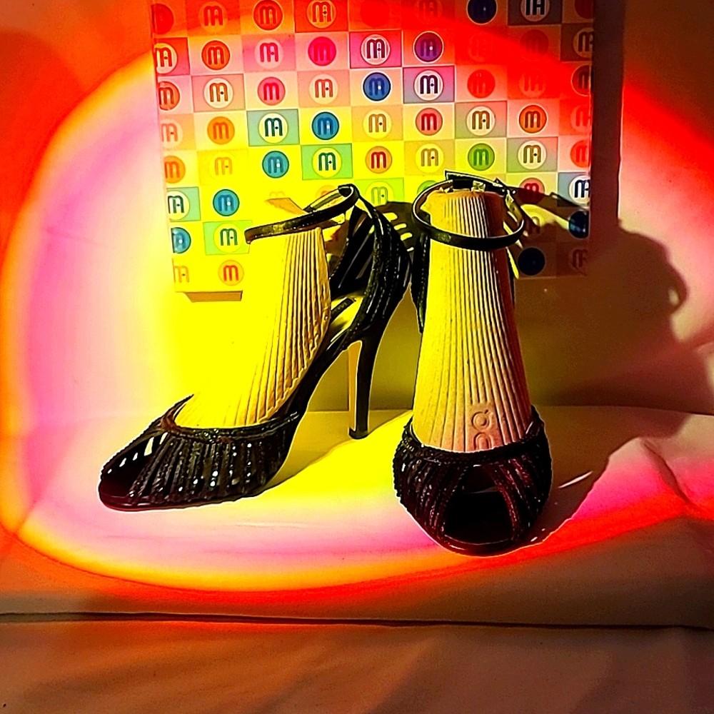 MICHAEL ANTONIO • ROSIE BLK 6